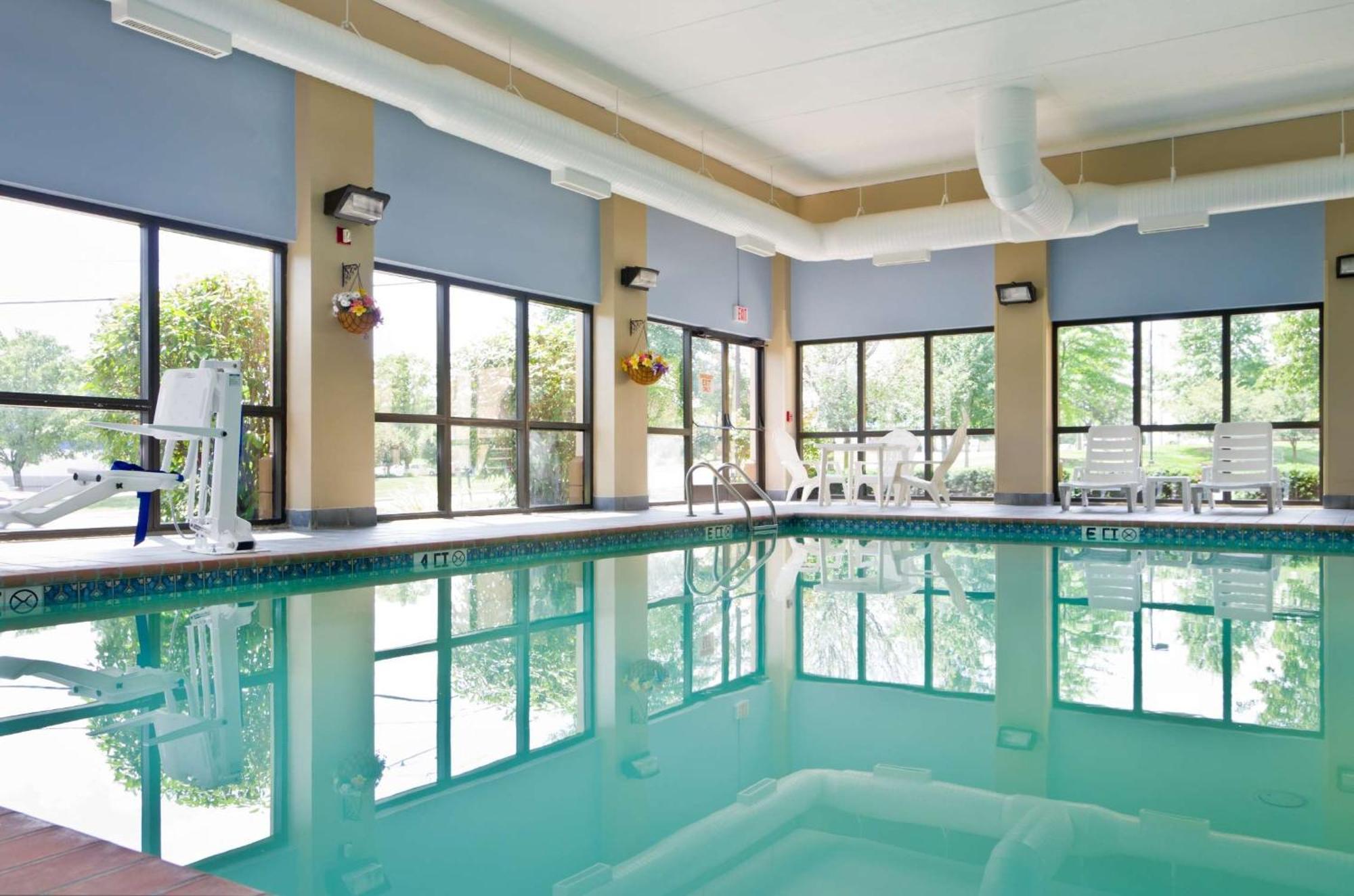 Hampton Inn Wooster Zewnętrze zdjęcie